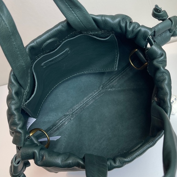 Madewell The Piazza Mini Crossbody Bag In Dark Palm